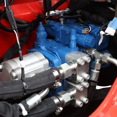 Chargeuse articulée compacte supérieure